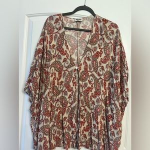 Show Me Your MuMu button up